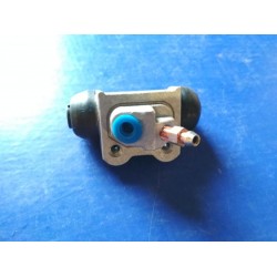 Цилиндр тормозной рабочий задний CK  правый без ABS 3502140106 (шт.)