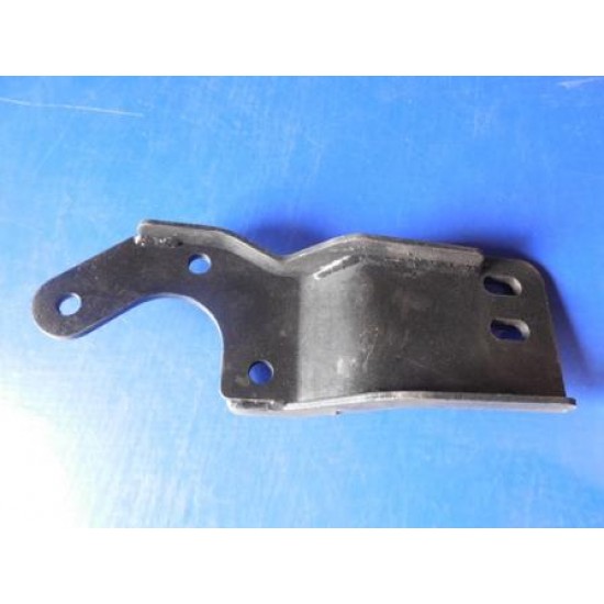 Кронштейн двигателя SENS левый