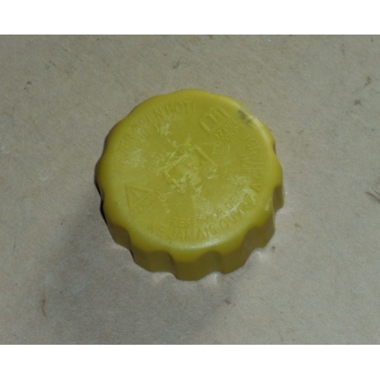 Крышка расширительного бачка LANOS "DM" 96312510/96293957 (шт.)