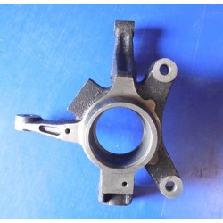 Кулак поворотный AVEO без АВS правый  96535191 (шт.)