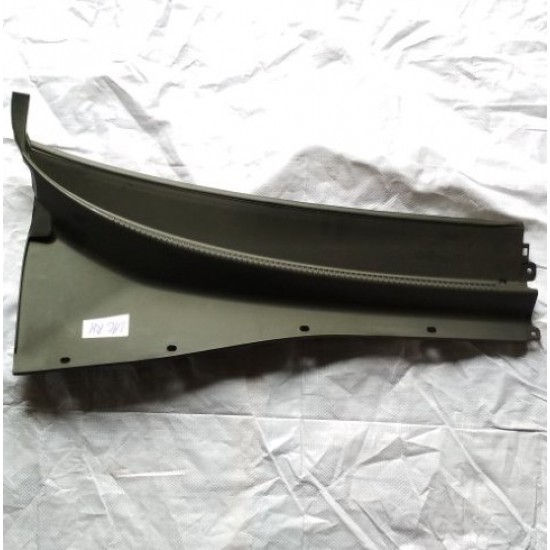 Облицовка стеклоочистителя LACETTI правая "GM" 96544354 (шт.)