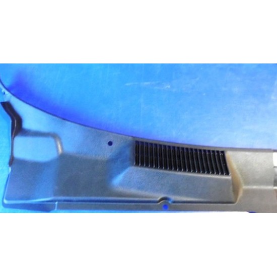 Облицовка стеклоочистителя LANOS правая Украина tf69y0-5301164 (шт.)