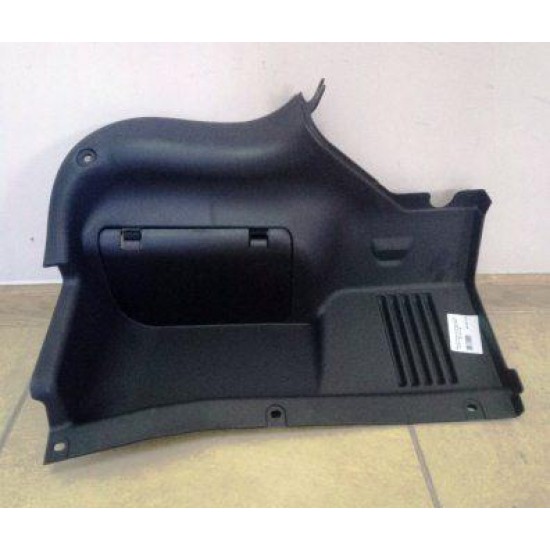 Обшивка багажника заднего фонаря правая  LANOS T-150  96273294 / 96273257