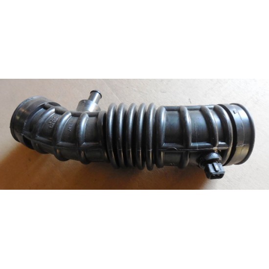 Патрубок воздушного фильтра AVEO 1,5 "GM" 96536712 (шт.)