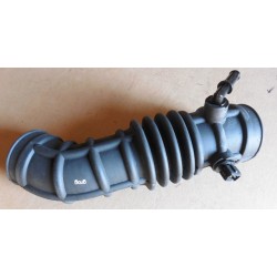 Патрубок воздушного фильтра AVEO 1,6 Genuine 96439858 (шт.)