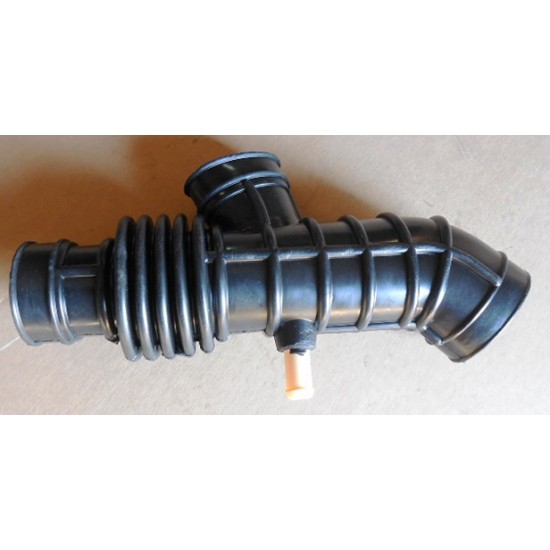 Патрубок воздушного фильтра NEXIA 1,5  96143380 (шт.)