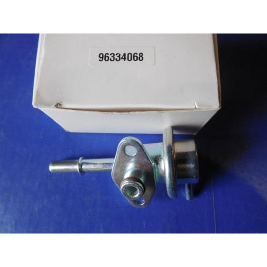 Регулятор давления топлива AVEO, LACETTI 96977462, 96423299