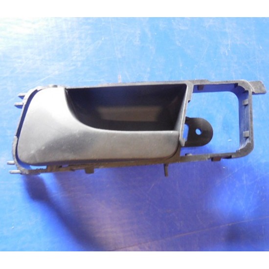 Ручка двери LACETTI внутренняя левая "GM" (черная) 96852913