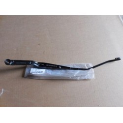 Рычаг стеклоочистителя LANOS правый. 96271962 (шт.)