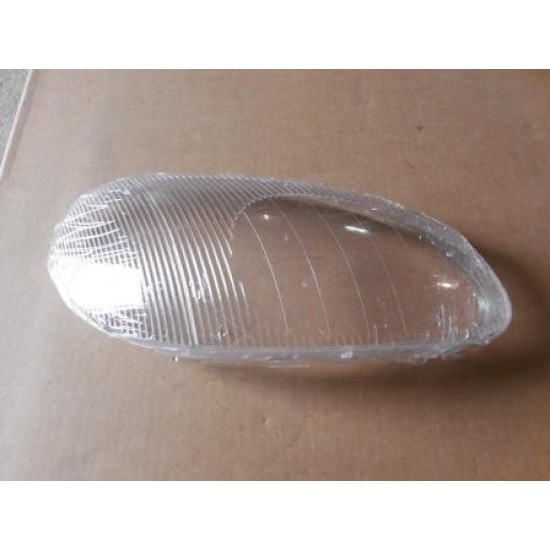 Стекло фары LANOS правое. (шт.)