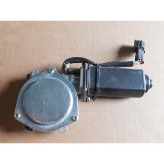 Электродвигатель стеклоподъемника NEXIA левый 96168983 (шт.)