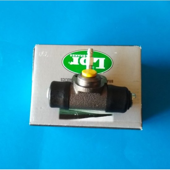 Цилиндр тормозной задний FORZA LPR A13-3502190